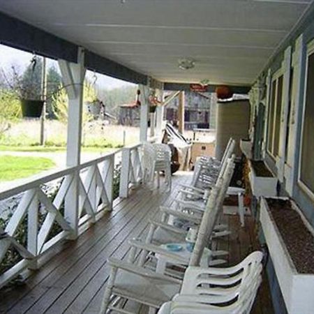 Misty Mountain Ranch B&B Мегги-Вэлли Экстерьер фото
